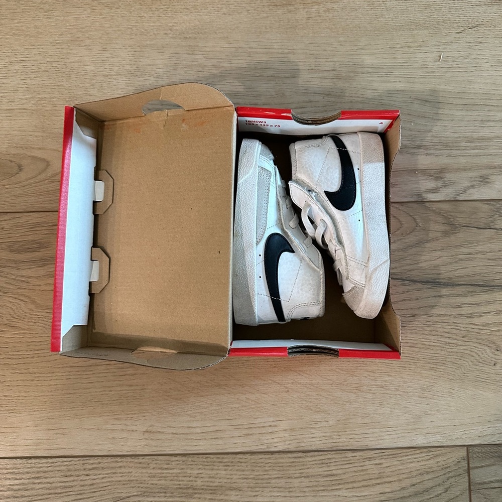 Nike Blazer Mid ‘77 toddler